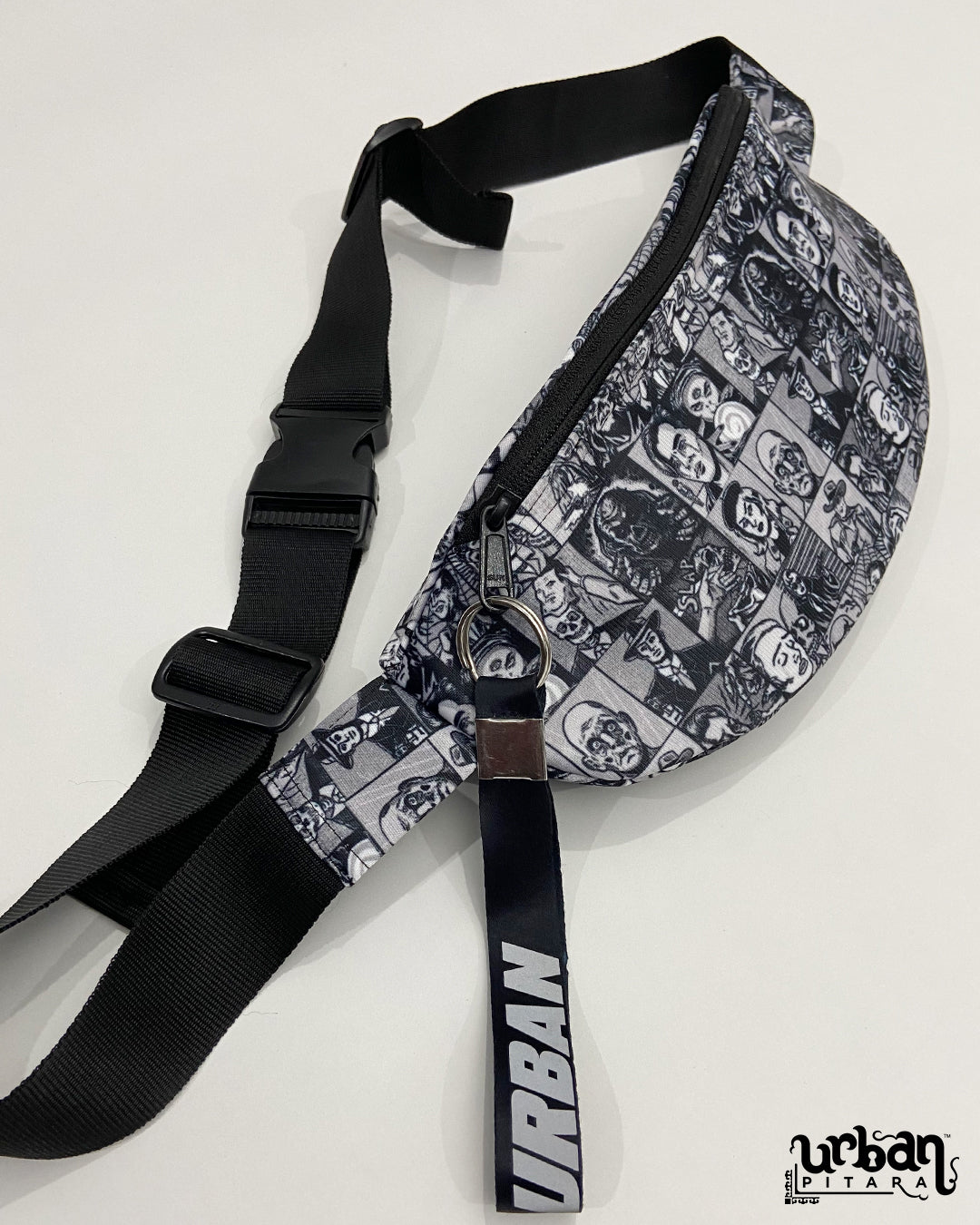 Waist bag outlet miniso marvel