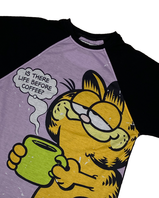 Garfield Loves Coffee Oversized Raglan T-shirt