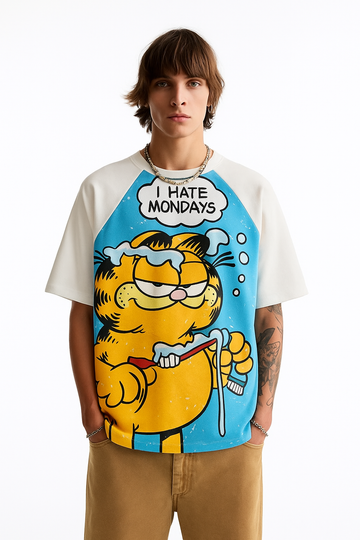 Garfield Hates Monday Oversized Raglan T-shirt