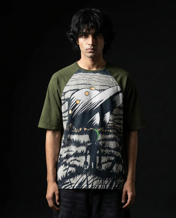 Area 51 Oversized Raglan T-shirt