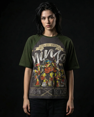 Ninja Turtles Bros on Road Oversized Raglan T-shirt