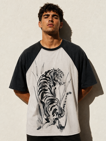 Tyga Oversized Raglan T-shirt